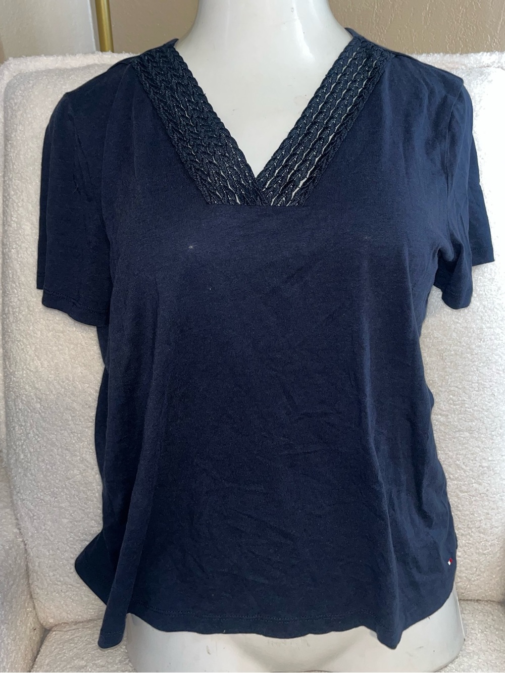 Tommy Hilfiger Navy Short Sleeve V-Neck Top with Braided Trim size large